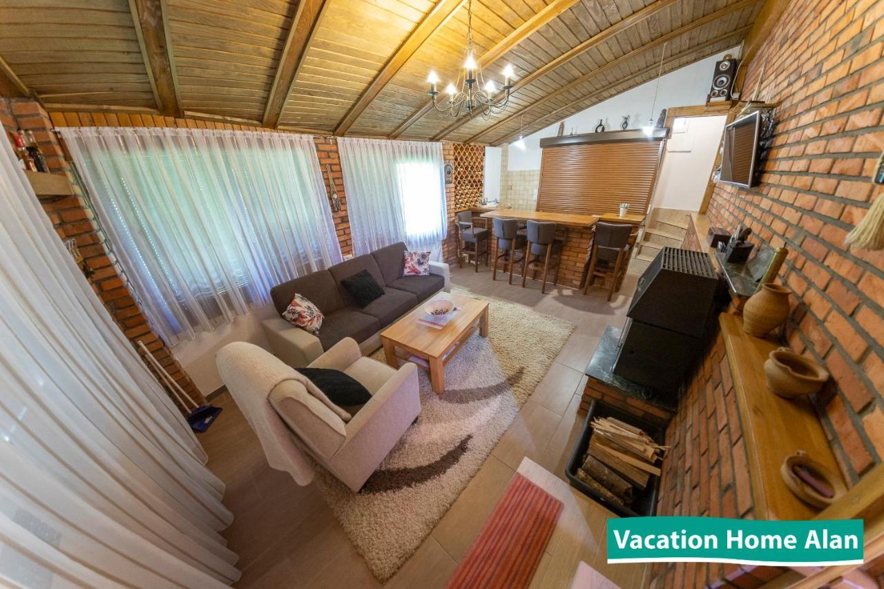 Vacation Home Alan 2 Кулен Вакуф Экстерьер фото