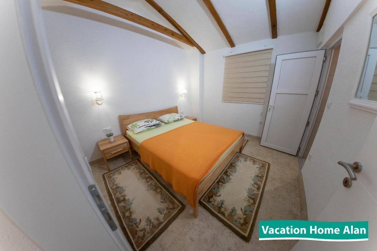 Vacation Home Alan 2 Кулен Вакуф Экстерьер фото