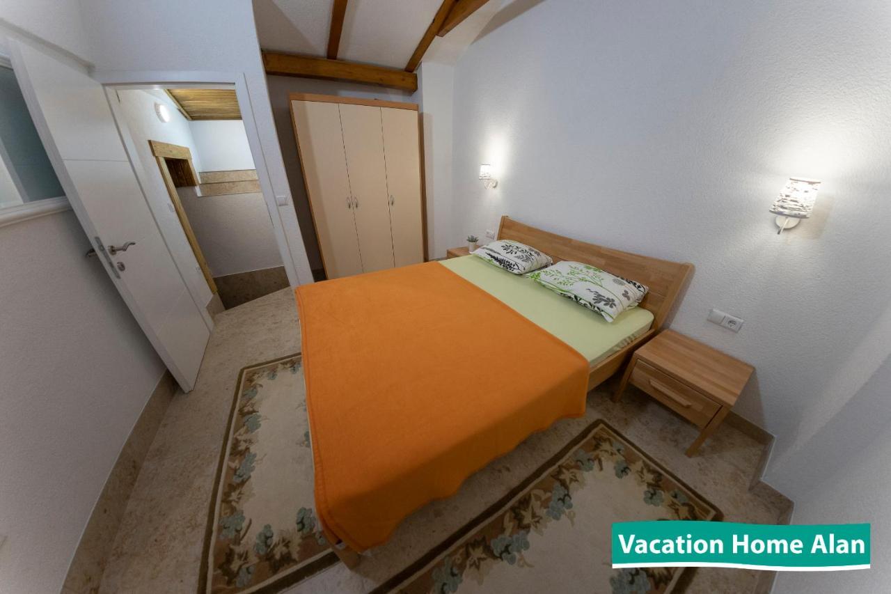 Vacation Home Alan 2 Кулен Вакуф Экстерьер фото