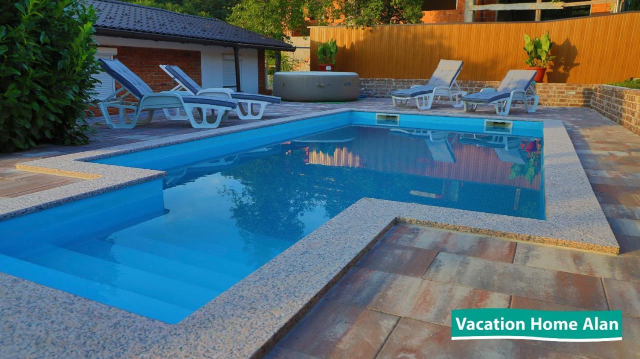 Vacation Home Alan 2 Кулен Вакуф Экстерьер фото