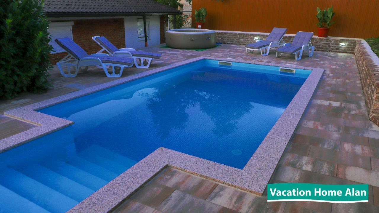 Vacation Home Alan 2 Кулен Вакуф Экстерьер фото